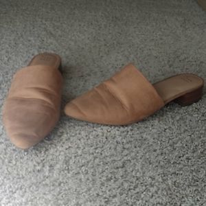 Suede mules